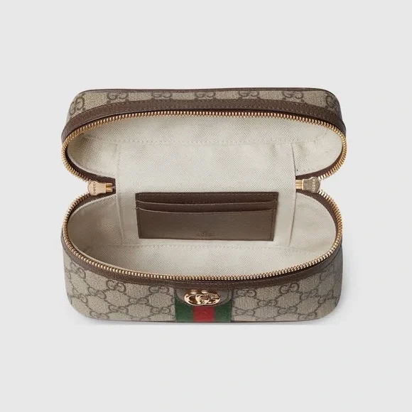 Gucci Beige and Brown Monogram Toiletry Bag - Picture 6 of 7